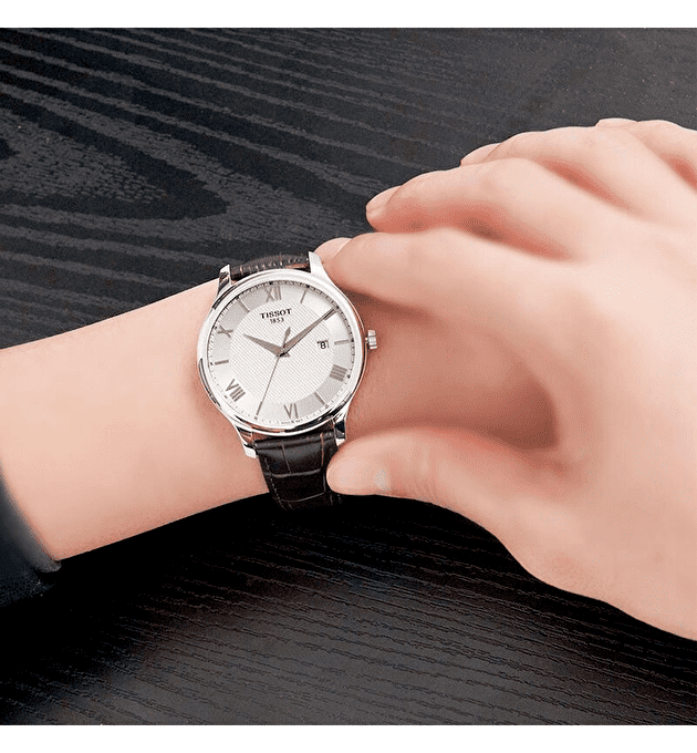 Наручные часы Tissot Tradition