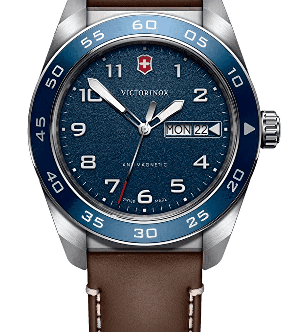 Наручные часы Victorinox Swiss Army Quartz