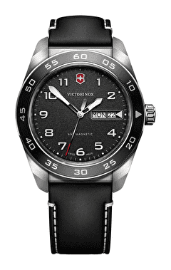 Наручные часы Swiss Army Quartz