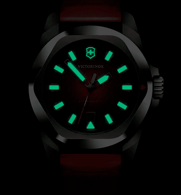 Наручные часы Victorinox Inox Quartz