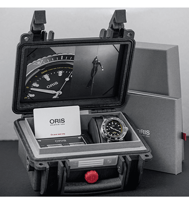 Наручные часы Aquis Depth Gauge