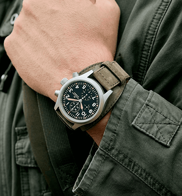 Наручные часы Hamilton Khaki Field Auto Chrono