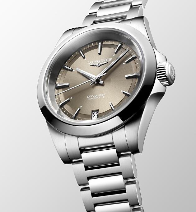 Наручные часы Longines Conquest