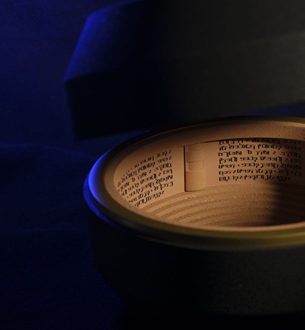 Наручные часы Hamilton Ventura XXL Bright Dune Limited Edition