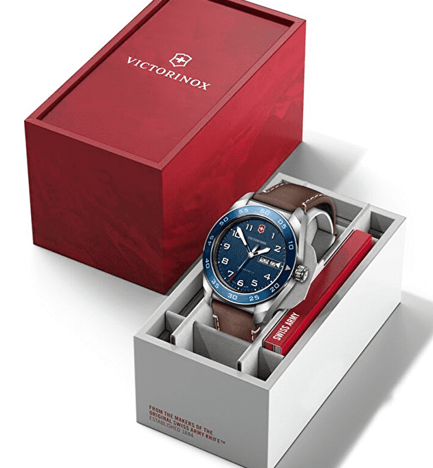 Наручные часы Victorinox Swiss Army Quartz