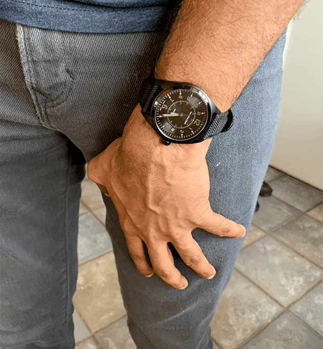 Наручные часы Hamilton Khaki Field Quartz