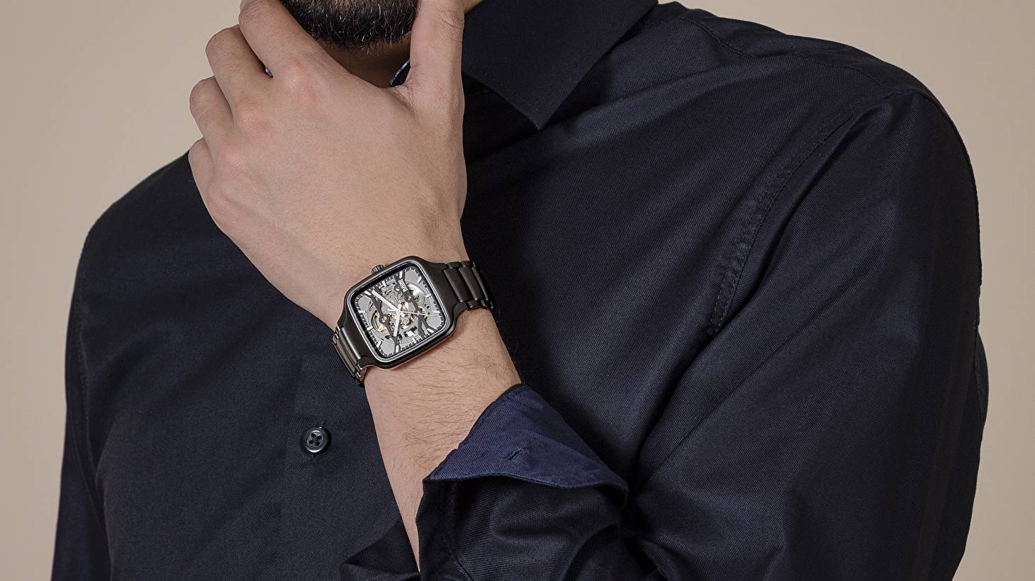 Rado True Square Skeleton. Стиль супергероя.
