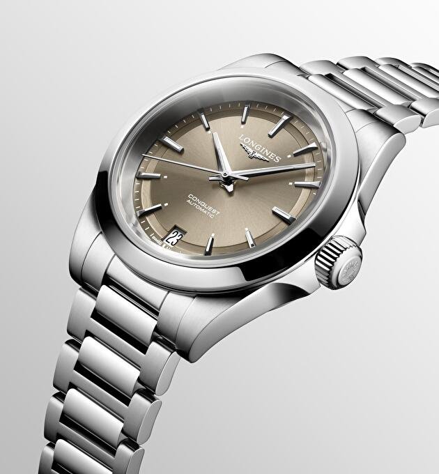 Наручные часы Longines Conquest