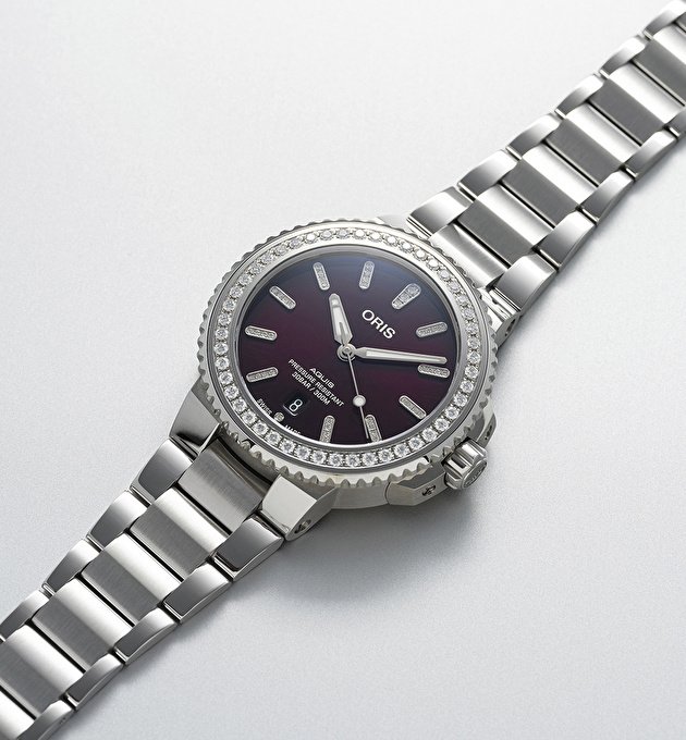 Наручные часы Aquis Date