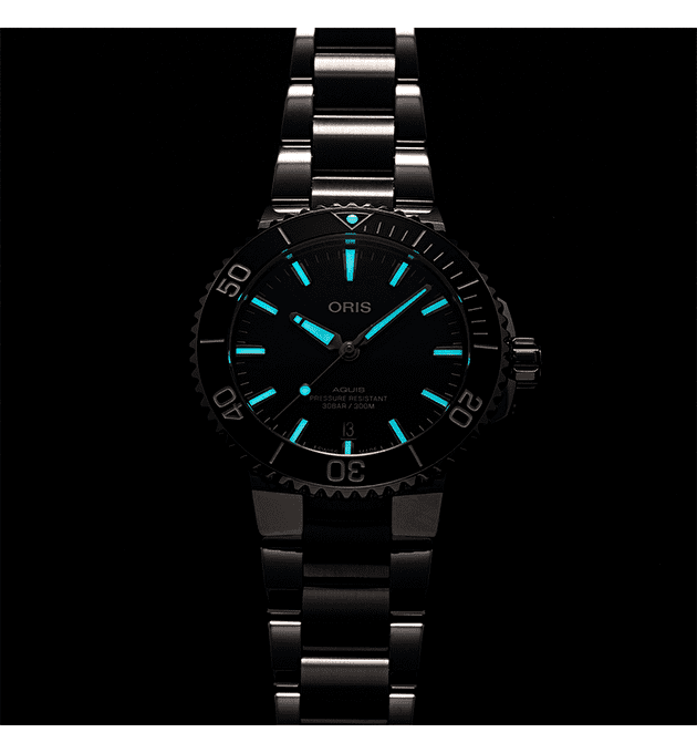 Наручные часы Aquis Date