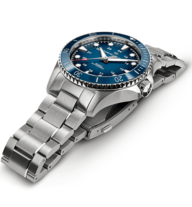 Наручные часы Hamilton Khaki Navy Scuba Auto