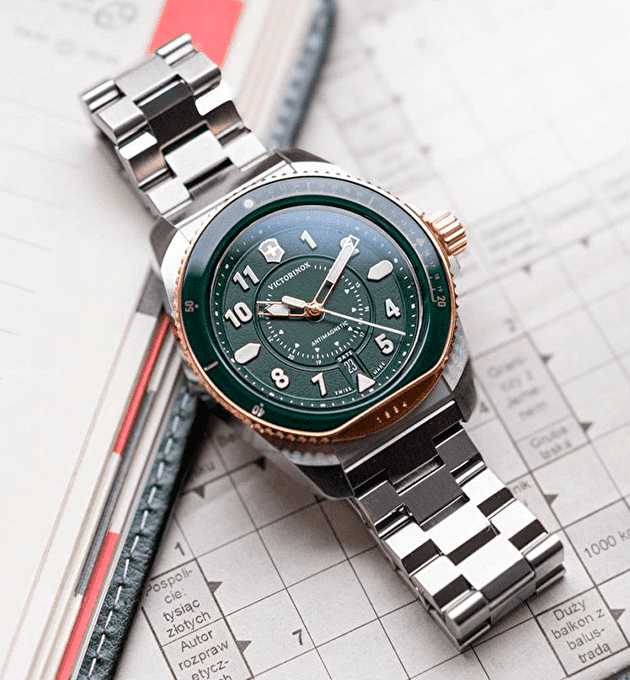 Наручные часы Victorinox Journey 1884