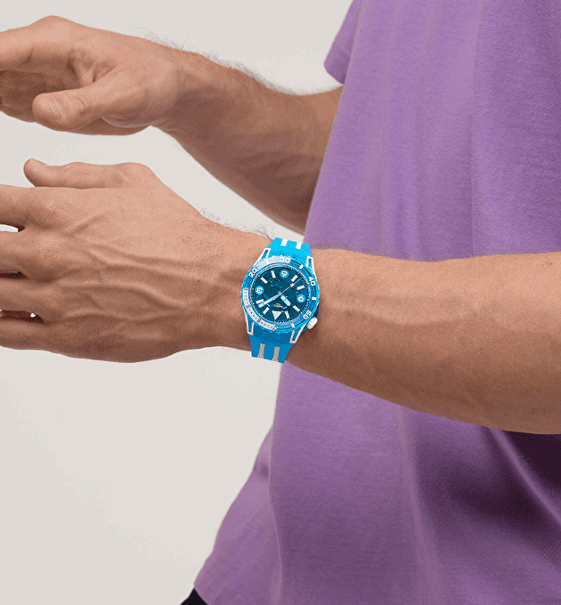 Наручные часы SWATCH SCUBAQUA BLUE FIRE