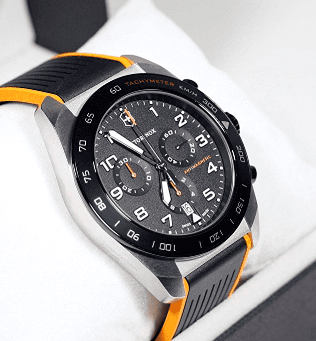 Наручные часы Victorinox Swiss Army Chronograph