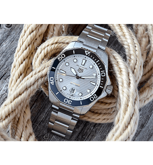 Наручные часы Tag Heuer Aquaracer Professional 300