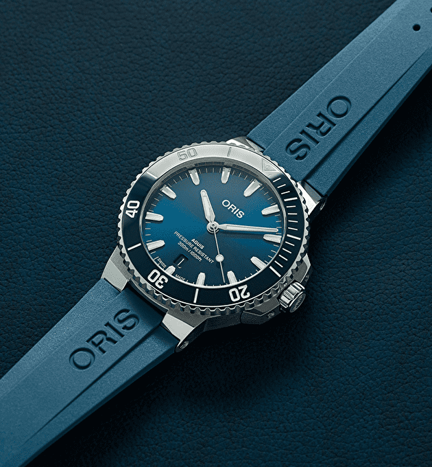 Наручные часы Aquis Date