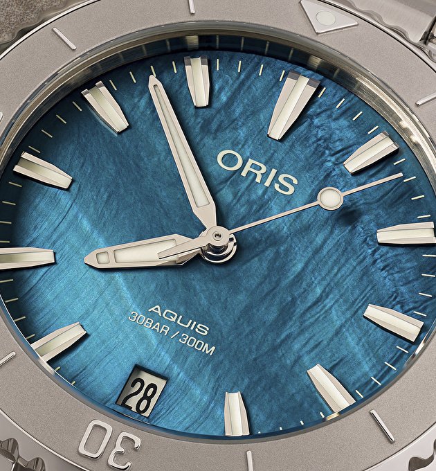 Наручные часы Aquis Date