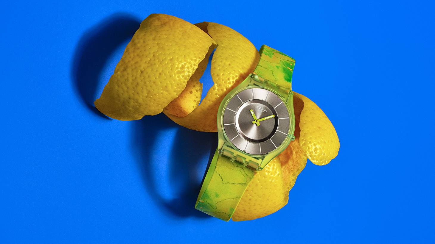 Swatch PAINTED PARADISE - живите ярко!