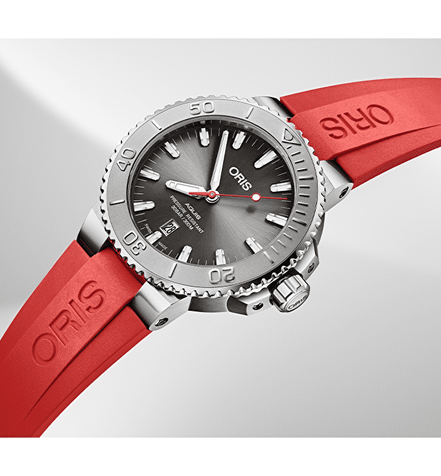 Наручные часы Aquis Date Relief