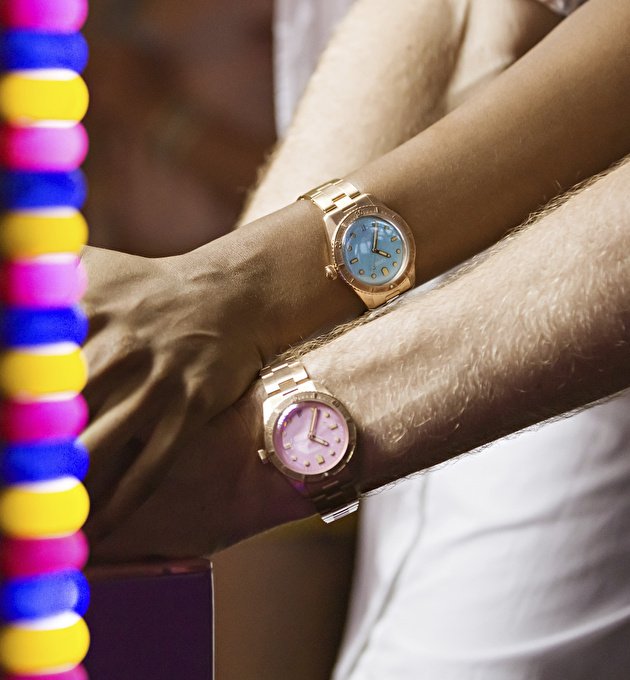 Наручные часы Divers Sixty-Five Cotton Candy