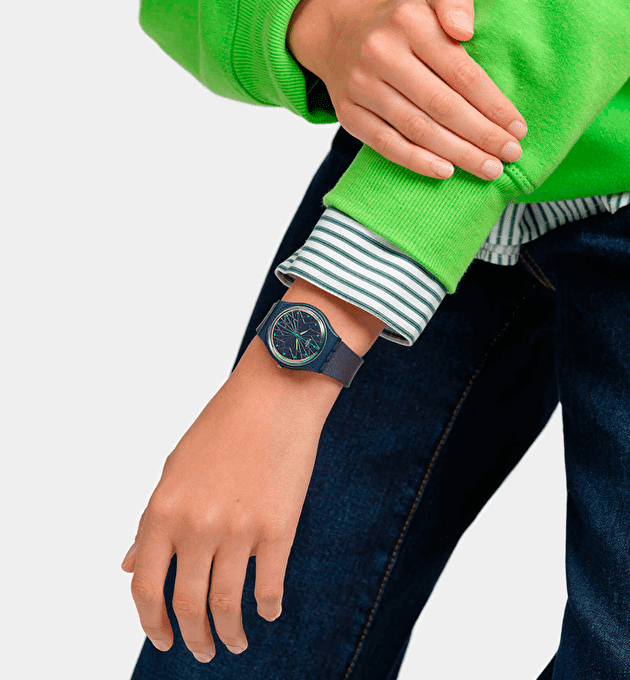 Наручные часы SWATCH DREAMING OF GEMSTONES