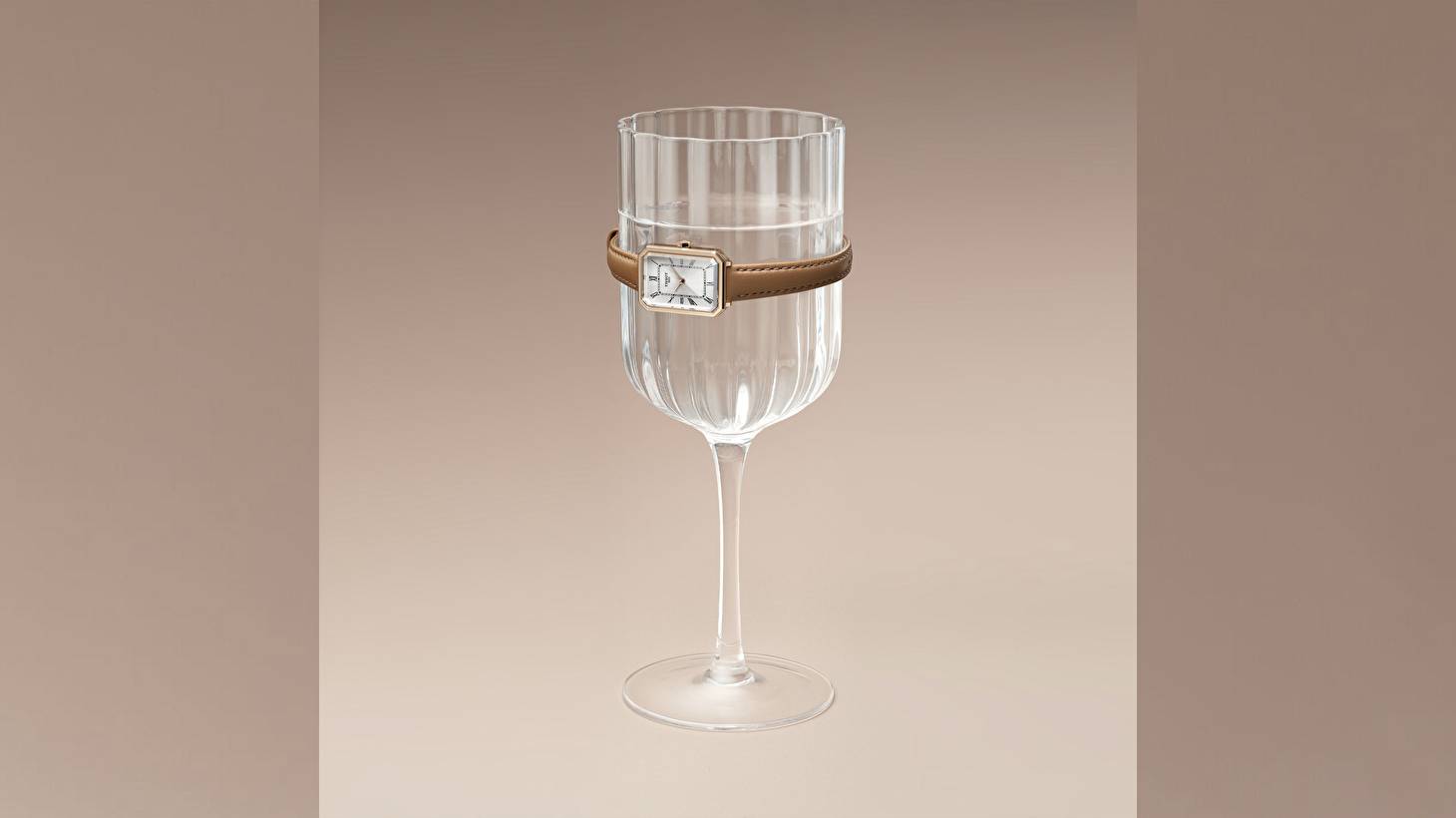 TISSOT SRV: современный взгляд на женственность и уверенность в себе 