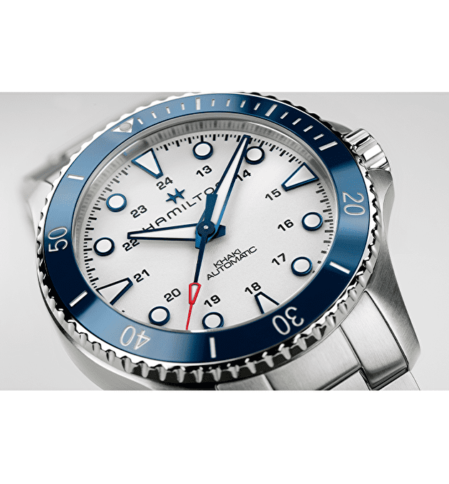 Наручные часы Hamilton Khaki Navy scuba Auto