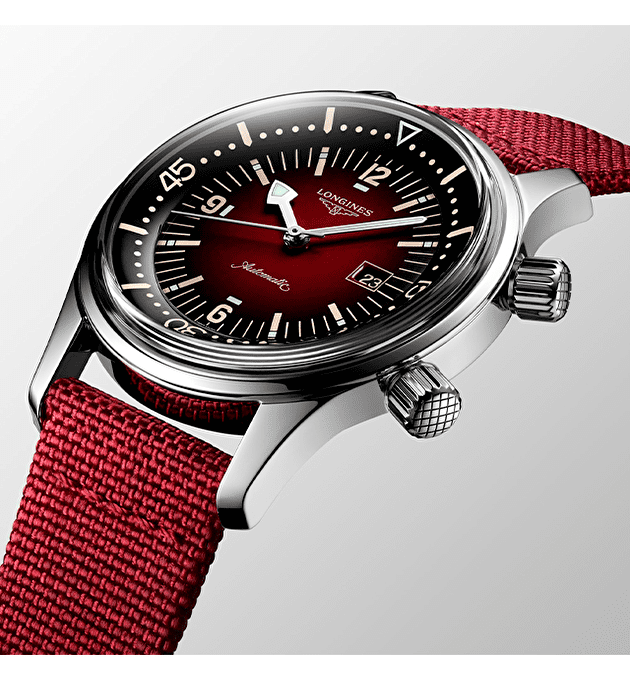 Наручные часы The Longines Legend Diver Watch