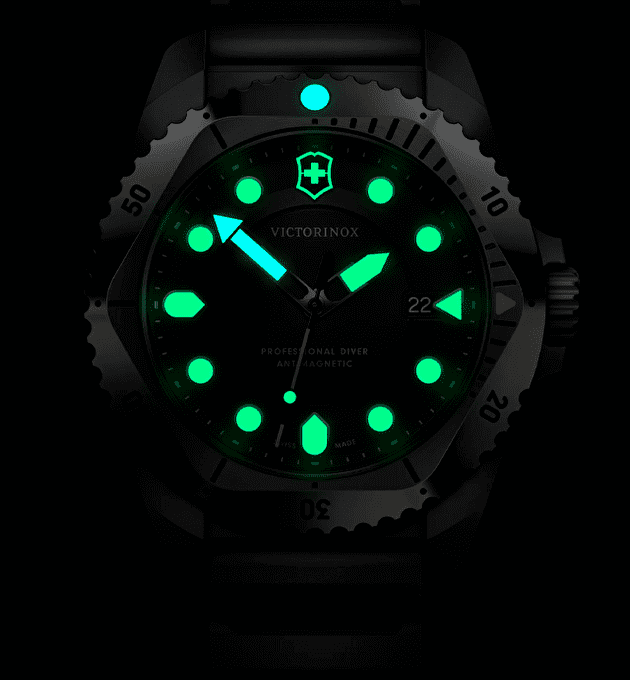 Наручные часы Victorinox Dive Pro Quartz