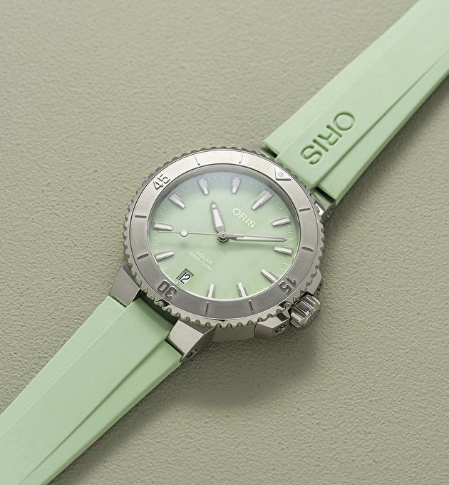 Наручные часы Aquis Date