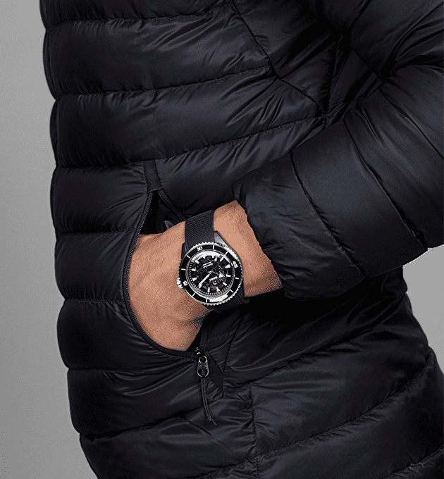 Наручные часы Rado Captain Cook High-Tech Ceramic Skeleton