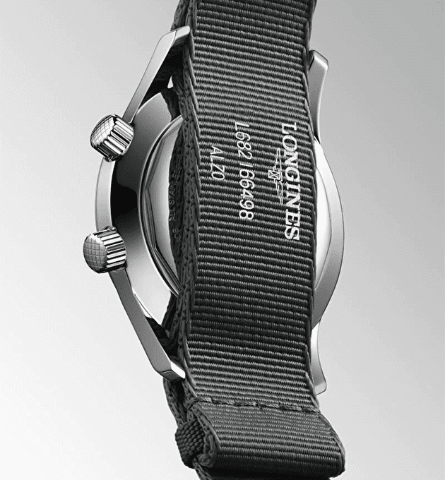 Наручные часы The Longines Legend Diver Watch