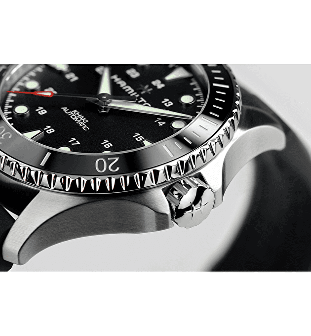 Наручные часы Hamilton Khaki Navy Scuba Auto