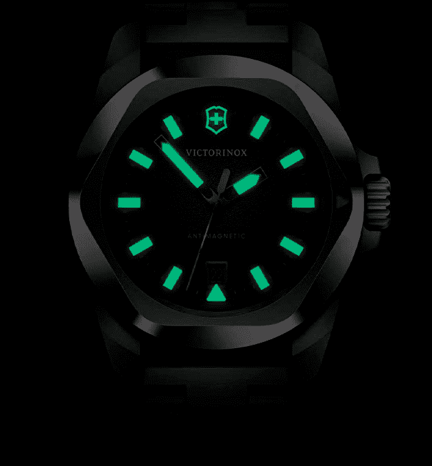 Наручные часы Victorinox Inox Quartz