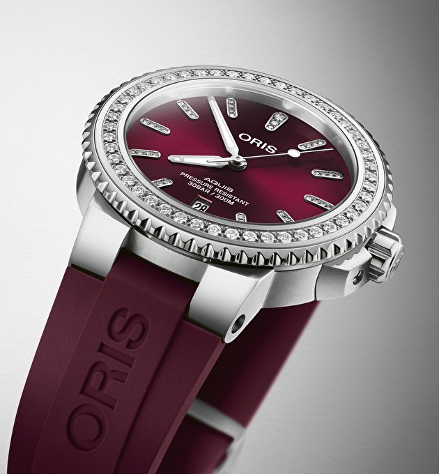 Наручные часы Aquis Date