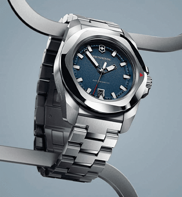 Наручные часы Victorinox Inox Quartz