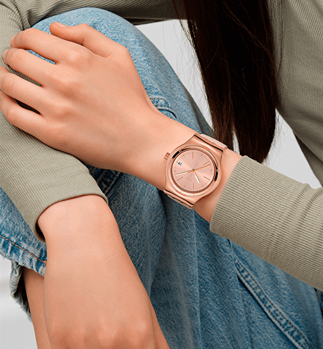 Наручные часы SWATCH SECRET MOVES