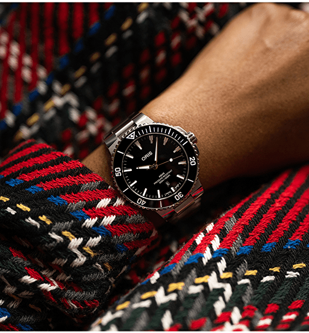 Наручные часы Aquis Date