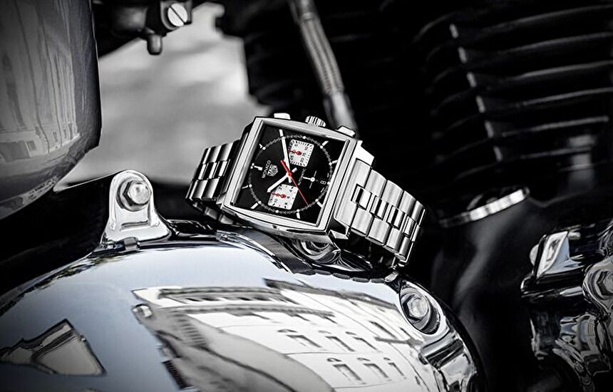 Tag Heuer представляет новые модели Monaco Heuer 02