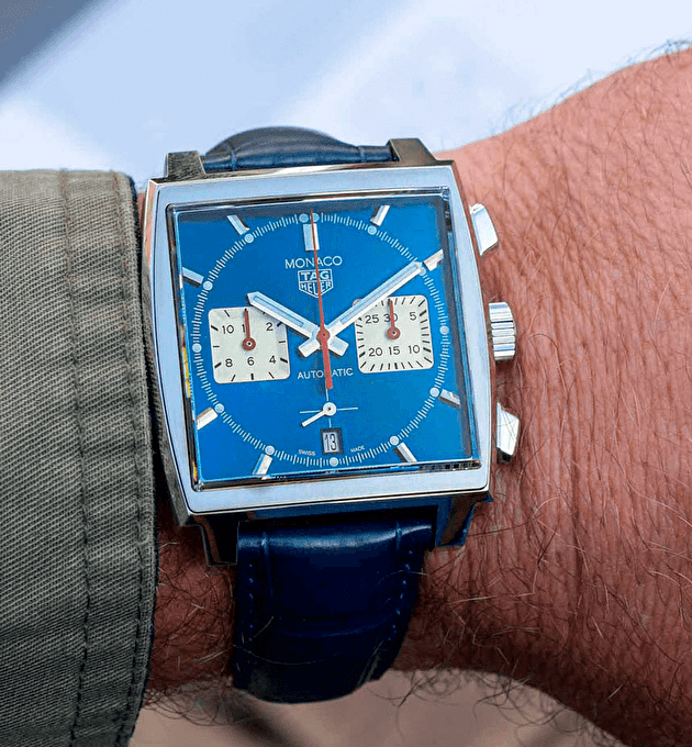 Наручные часы Tag Heuer Monaco Calibre Heuer 02 39mm