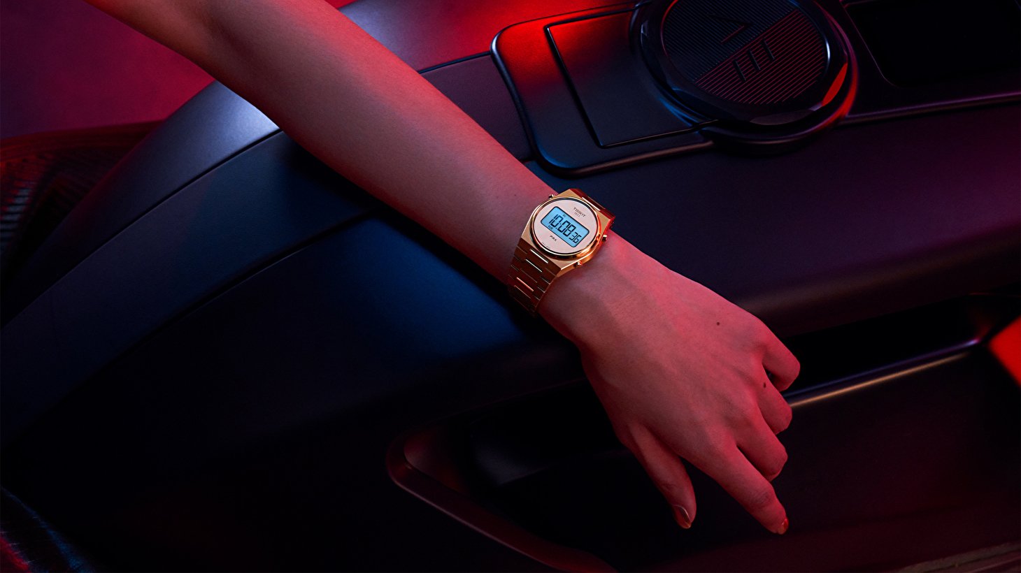 Обратный флешбэк: Tissot выпускает невероятные часы PRX Digital