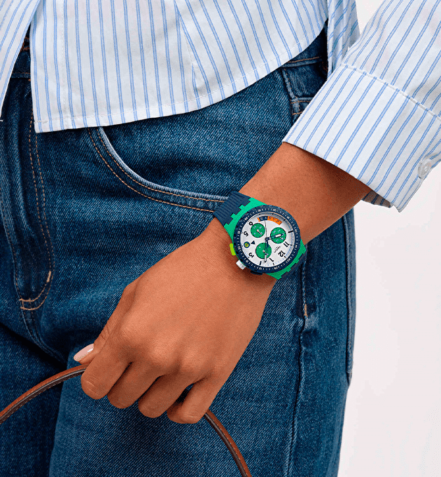 Наручные часы SWATCH TIME FLIES