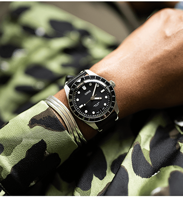 Наручные часы Divers Sixty-Five 12h Calibre 400