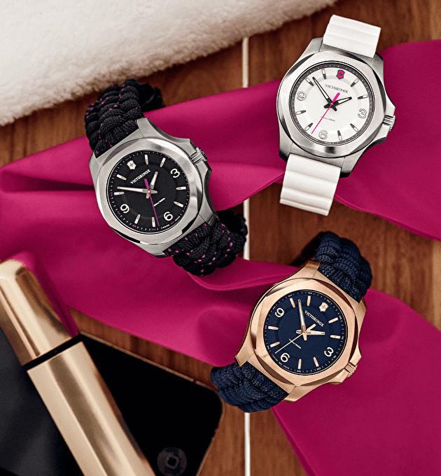 Наручные часы Victorinox Inox V