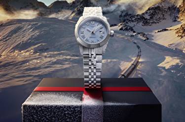 Подарки в SwissTme и бутике Tissot