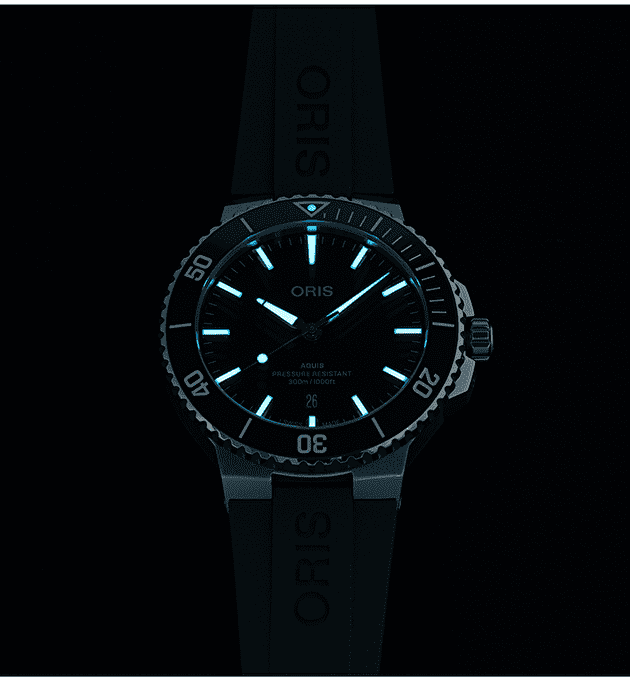 Наручные часы Aquis Date