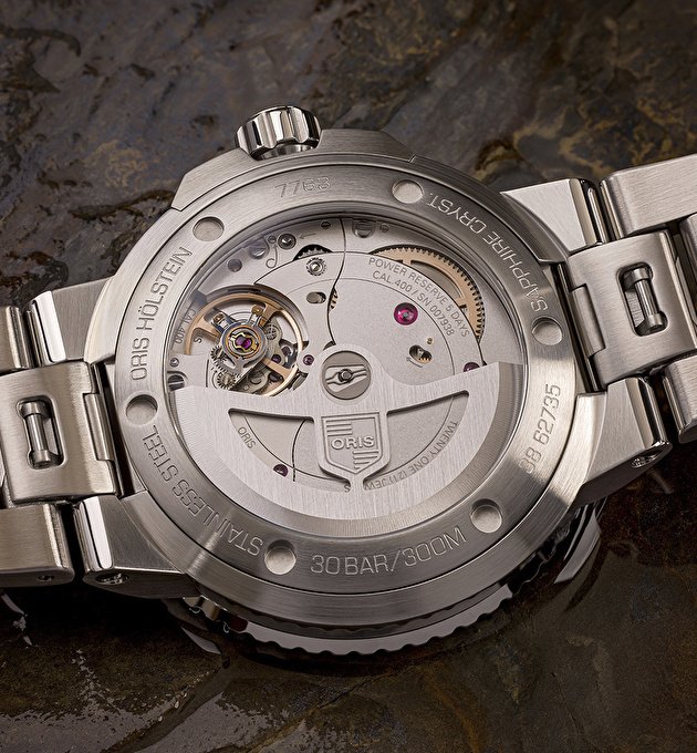 Наручные часы Aquis Date Calibre 400