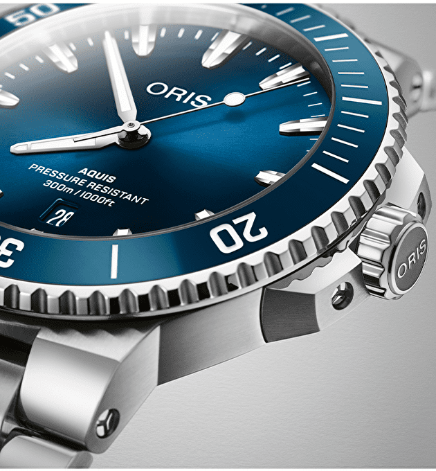 Наручные часы Aquis Date