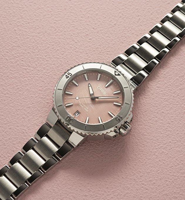 Наручные часы Aquis Date