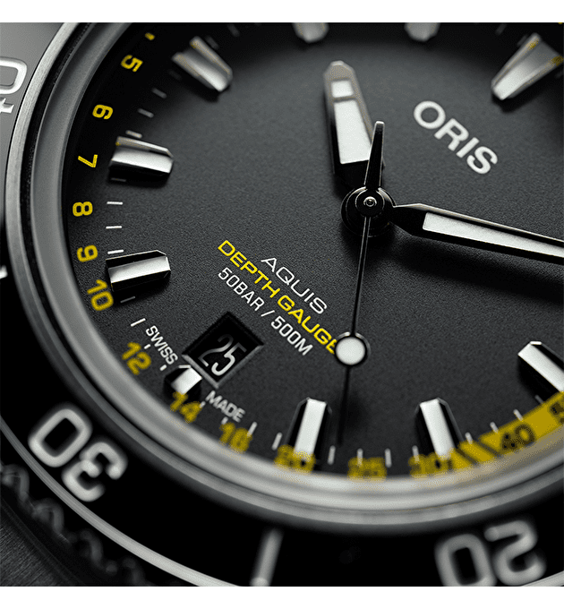 Наручные часы Aquis Depth Gauge